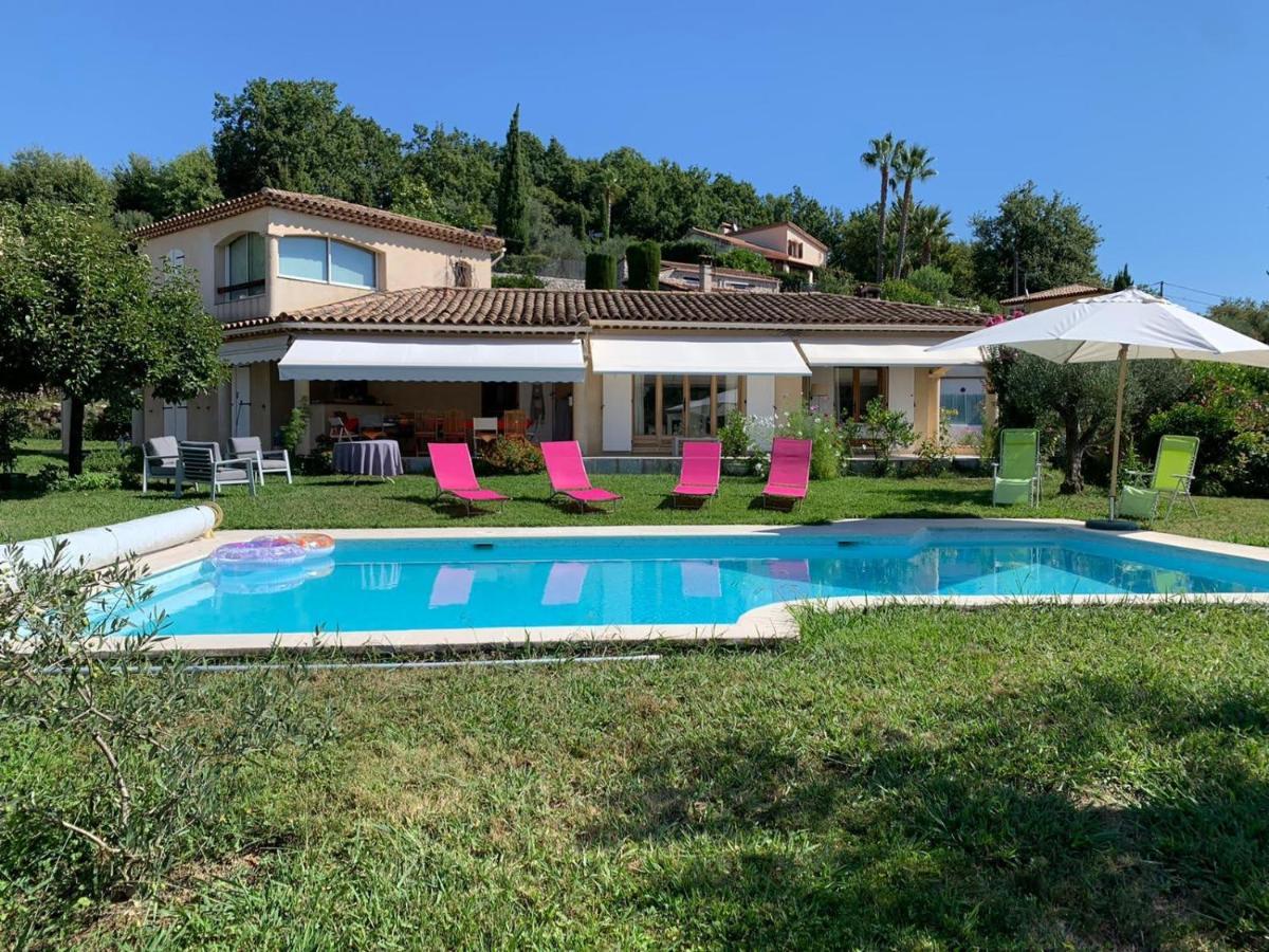 Bed & Breakfast Les Lillas Saint-Jeannet  エクステリア 写真
