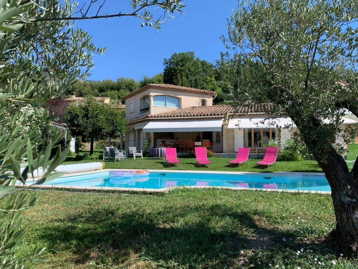 Bed & Breakfast Les Lillas Saint-Jeannet  エクステリア 写真